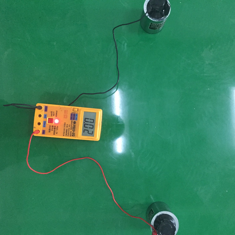 南平防靜電地坪,滄晟環(huán)氧樹脂廠家:計算機(jī)房為什么需要做防靜電地坪？